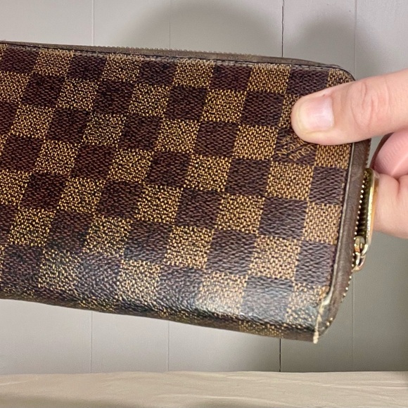 Luis Vuitton Damier zip wallet - Picture 2 of 13